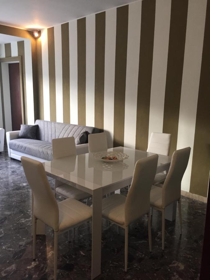 Near Museum Apartment โรม ภายนอก รูปภาพ